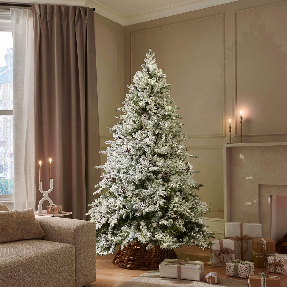 6.5FT Frosted Winterfold Tree